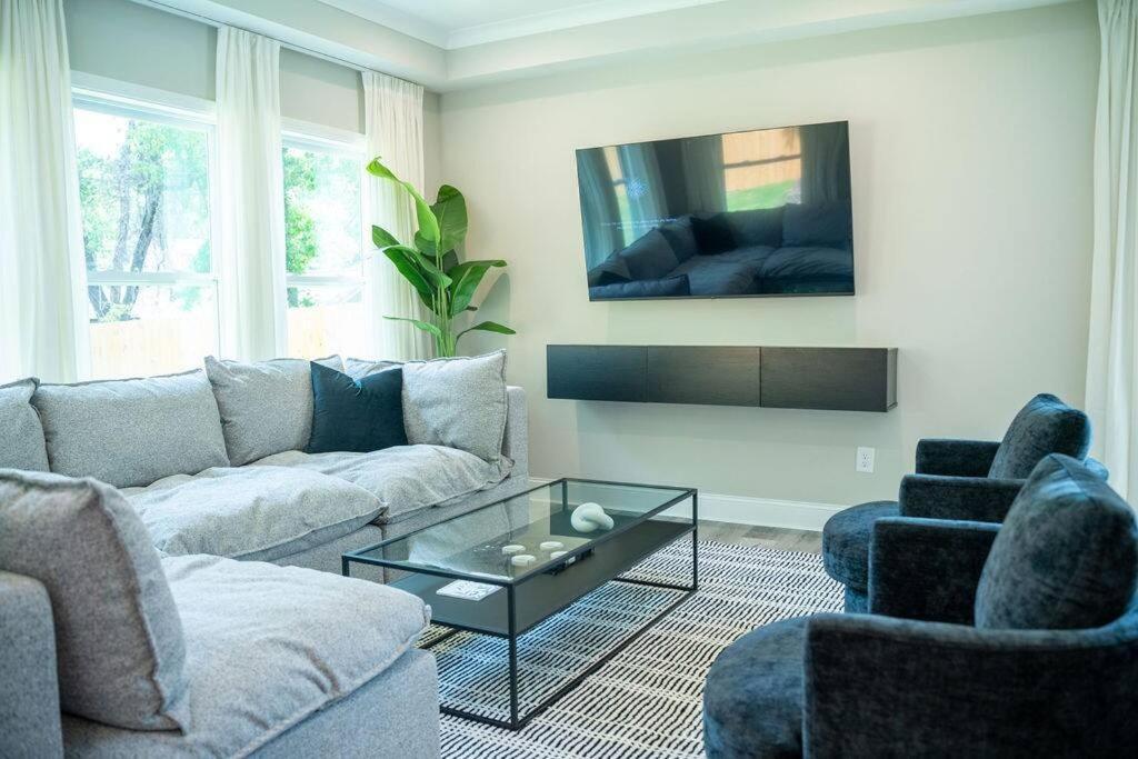 Brand New: Urban Oasis 5 Min From Mercedes Benz Atlanta Bagian luar foto