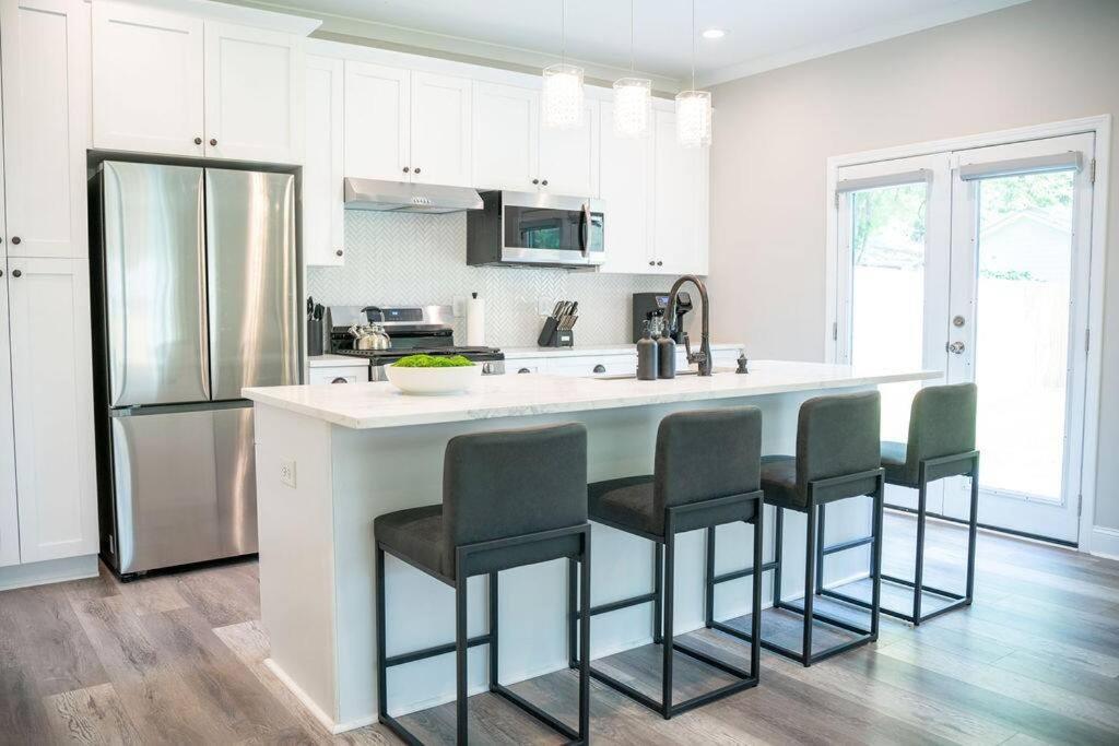 Brand New: Urban Oasis 5 Min From Mercedes Benz Atlanta Bagian luar foto