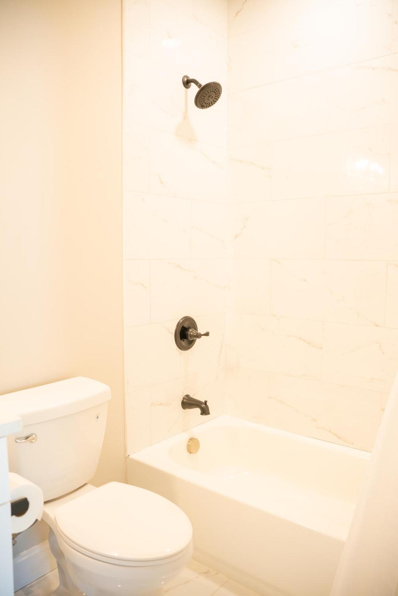 Brand New: Urban Oasis 5 Min From Mercedes Benz Atlanta Bagian luar foto
