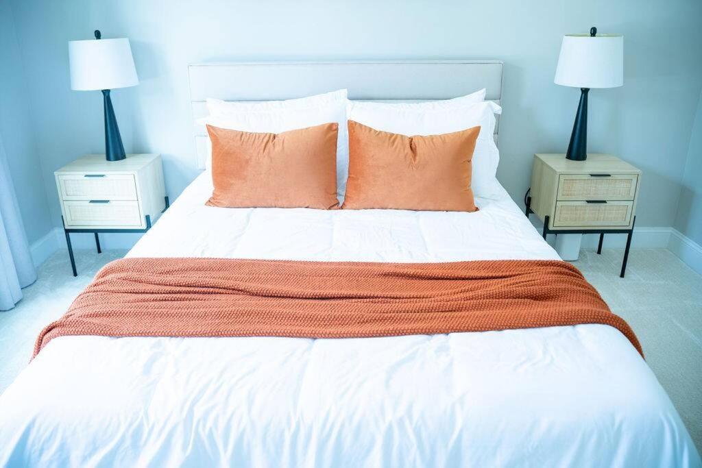 Brand New: Urban Oasis 5 Min From Mercedes Benz Atlanta Bagian luar foto